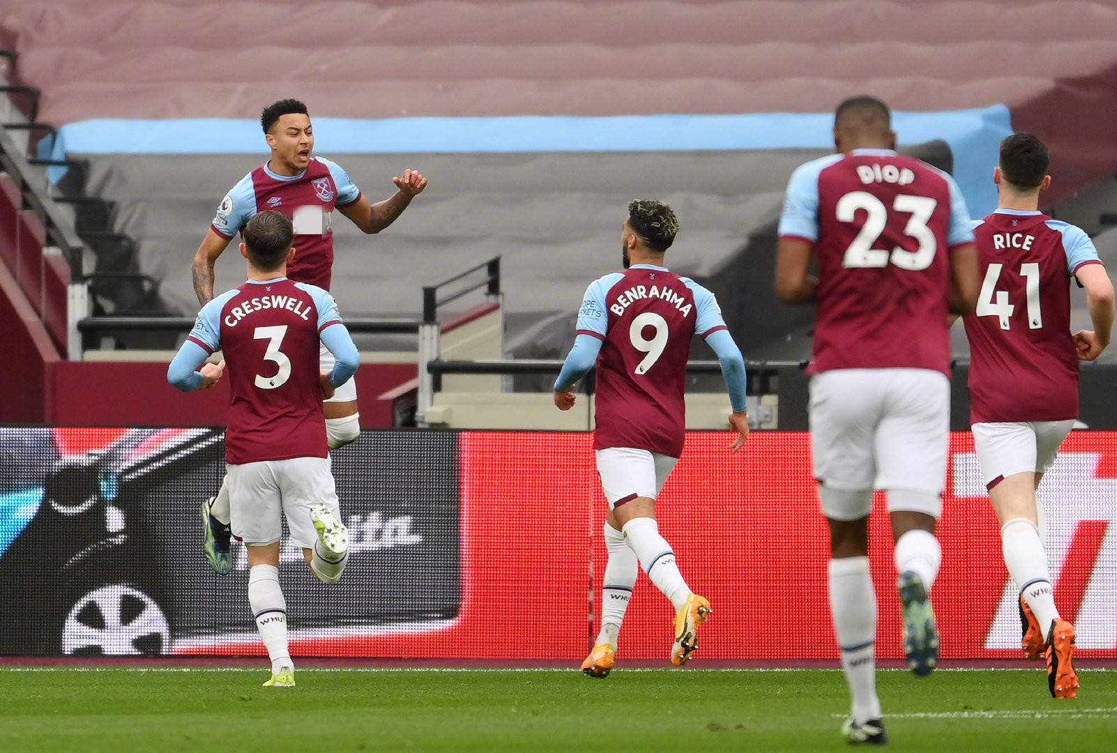 隨著轉會至 隨著轉會至