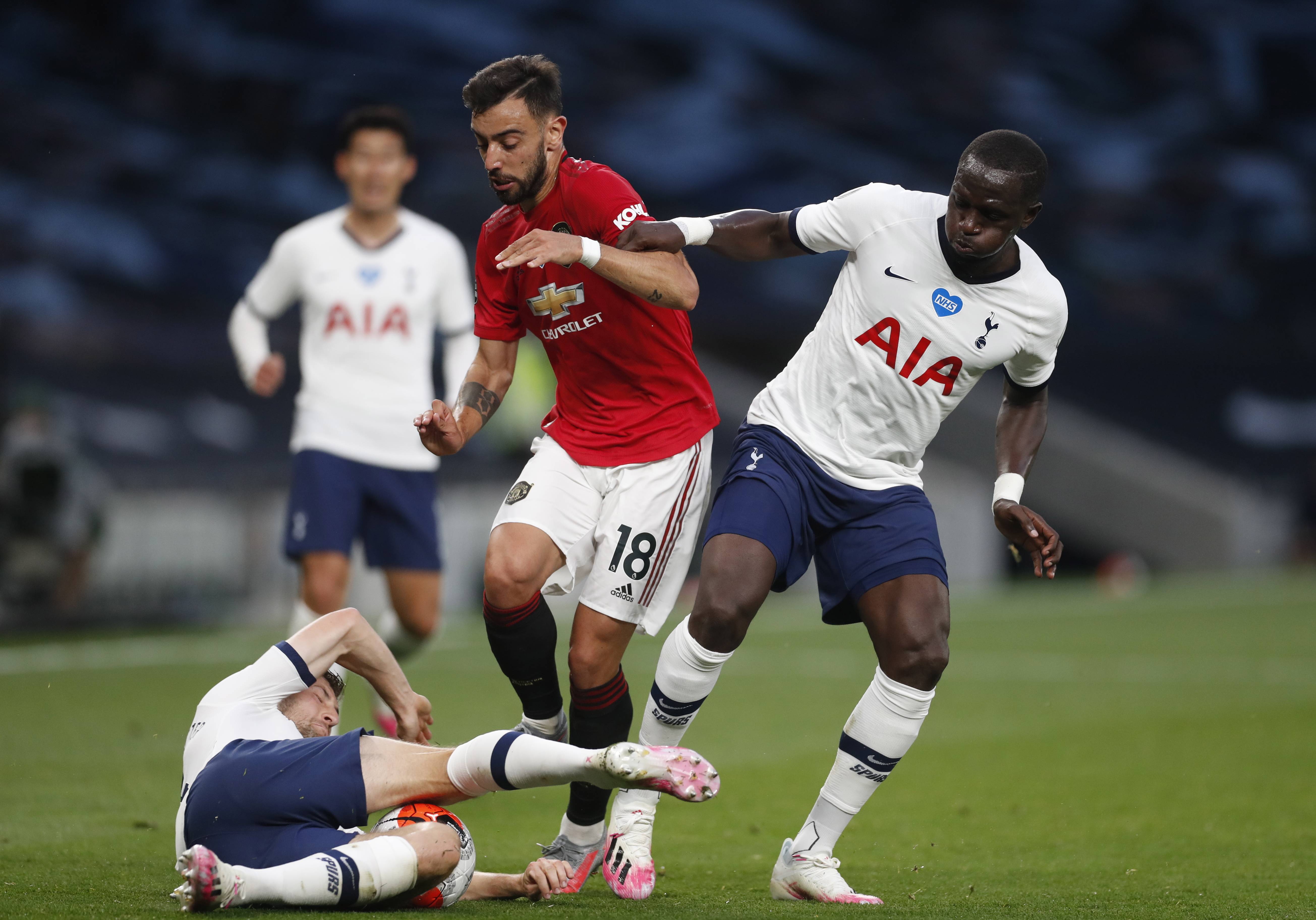 队必须在 队必须在